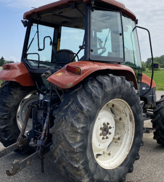 Tracteur à roues New Holland TL 90DT