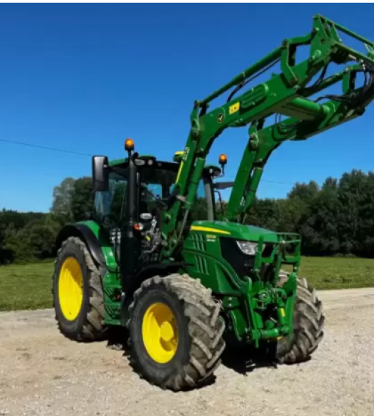 John Deere 6130 R + CHARGEUR